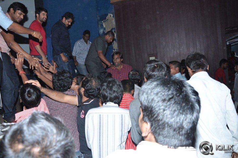 Pandavulu-Pandavulu-Tummeda-Team-Visits-Theatres-in-Hyderabad